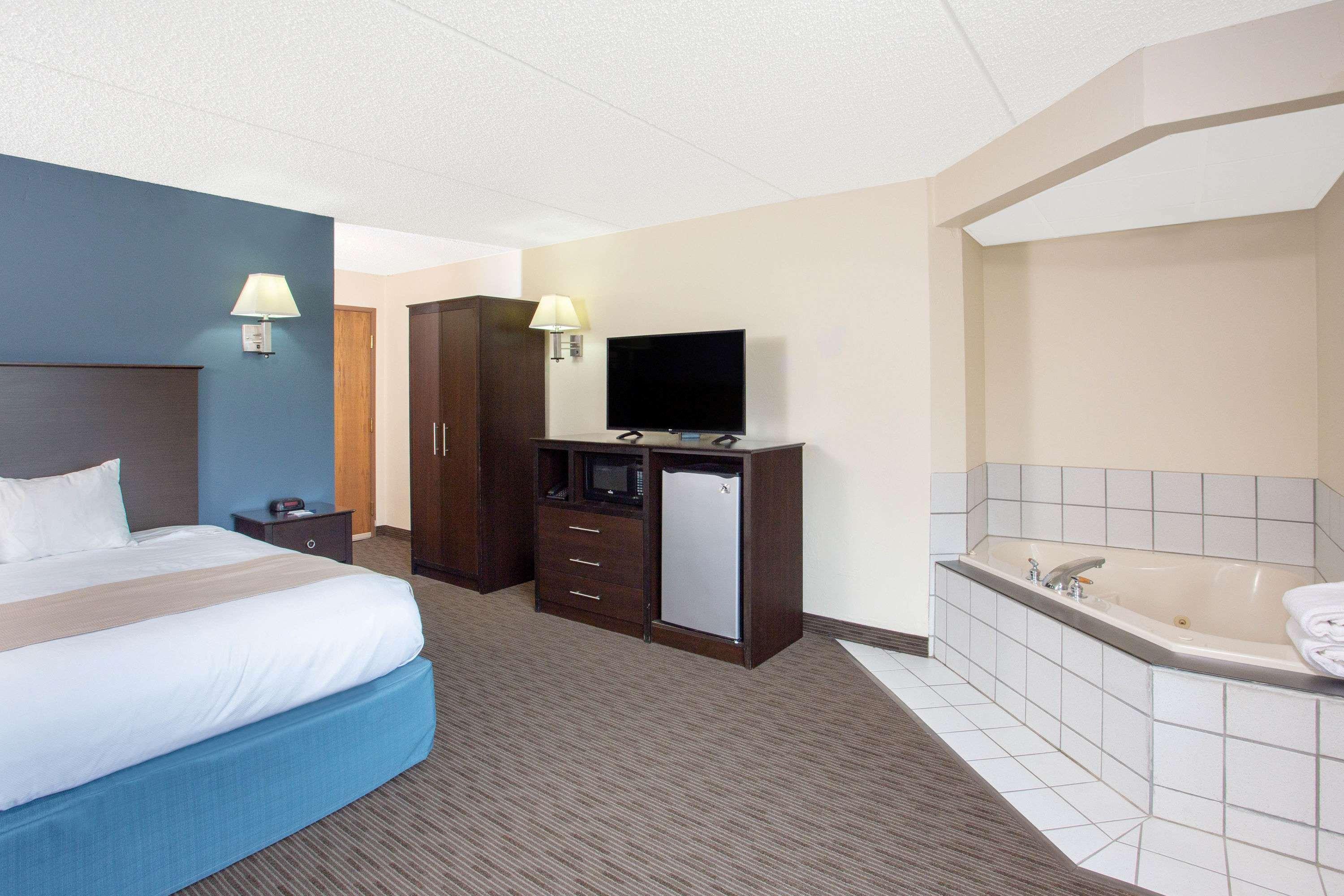 Americinn By Wyndham Green Bay West Buitenkant foto