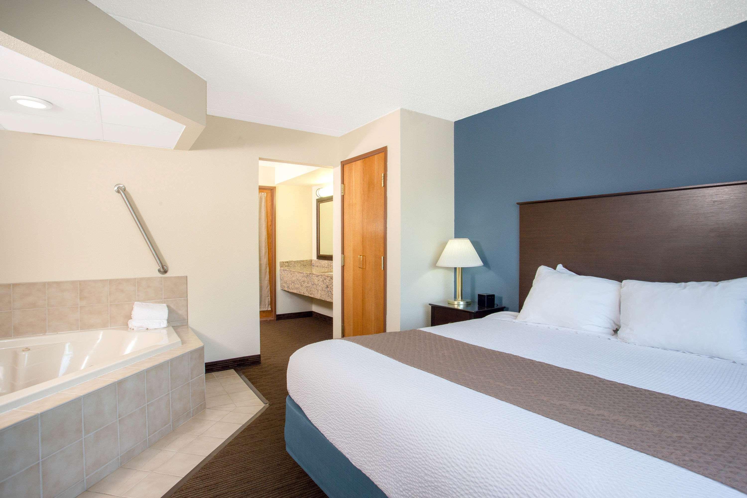 Americinn By Wyndham Green Bay West Buitenkant foto